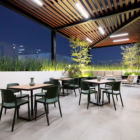 Staybridge Suites - Guadalajara Novena By Ihg Esterno foto