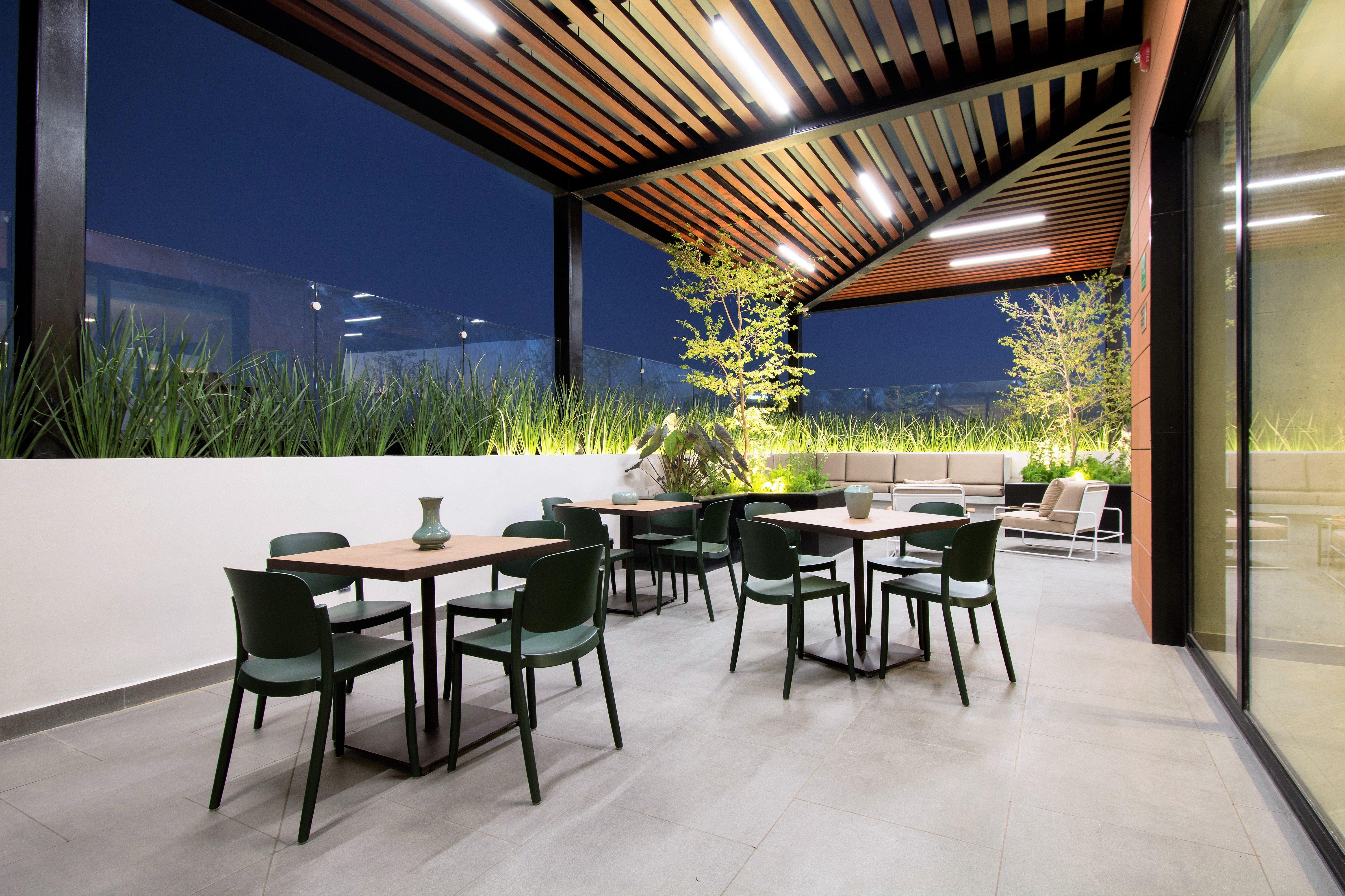 Staybridge Suites - Guadalajara Novena By Ihg Esterno foto