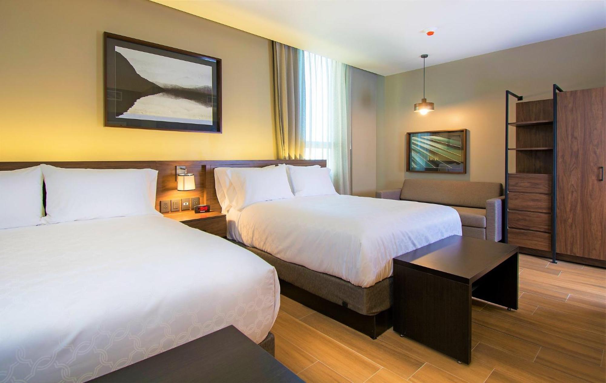 Staybridge Suites - Guadalajara Novena By Ihg Esterno foto