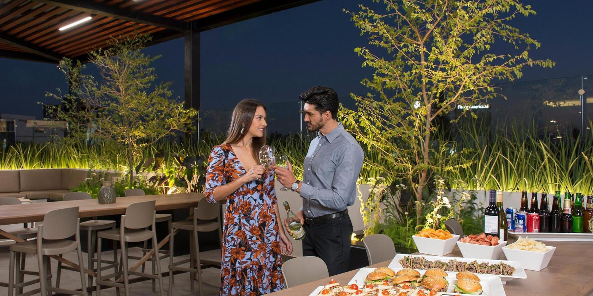 Staybridge Suites - Guadalajara Novena By Ihg Esterno foto